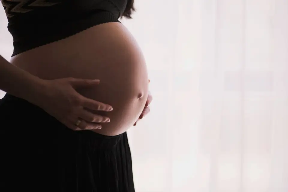 jak ćwiczyć mięśnie Kegla w ciąży? cwiczenia na miesnie kegla w ciazy